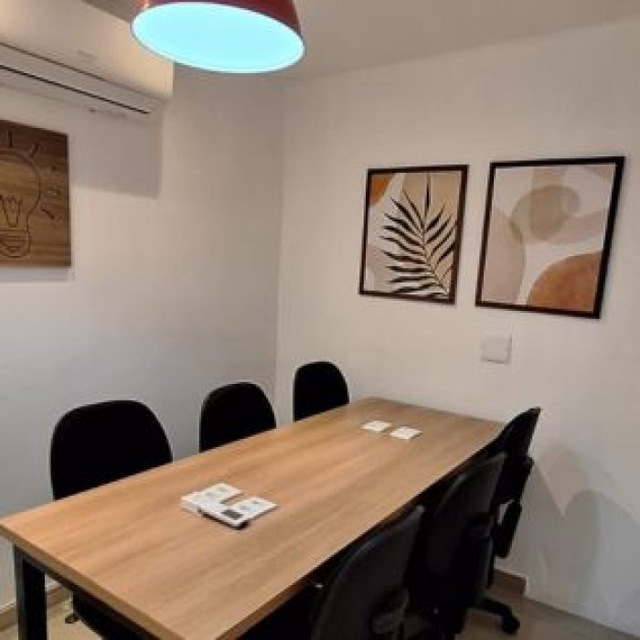 Sala de Reunião Coworking - Station Coworking - Vista Interna - Carrossel Mobile home